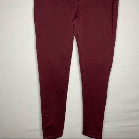 Kensie Jeans Women’s 8/29 Maroon Burgundy Denim Knockout Skinny Mid Rise Stretch - Picture 4 of 9
